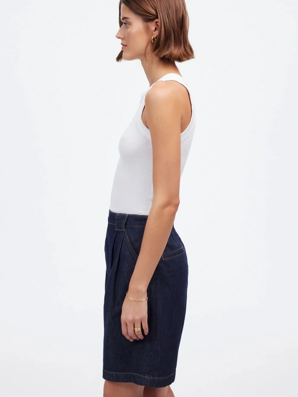 Madewell Pleated Denim Shorts in Essex Wash